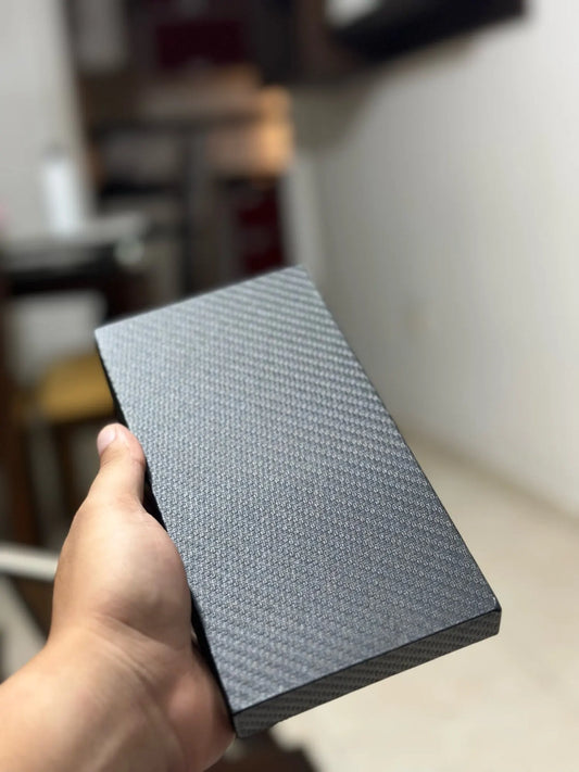 Essentials™ Carbon Cases
