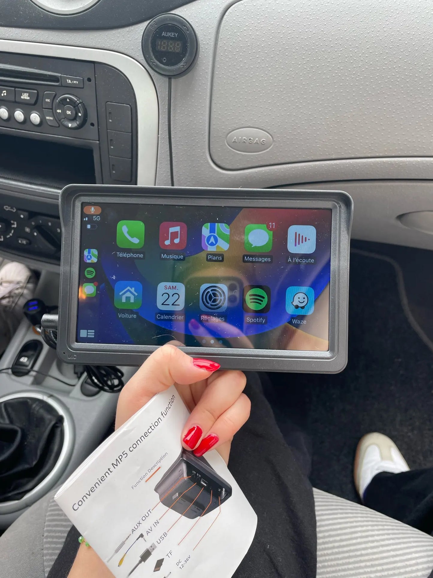 Essentials™ Universal Carplay
