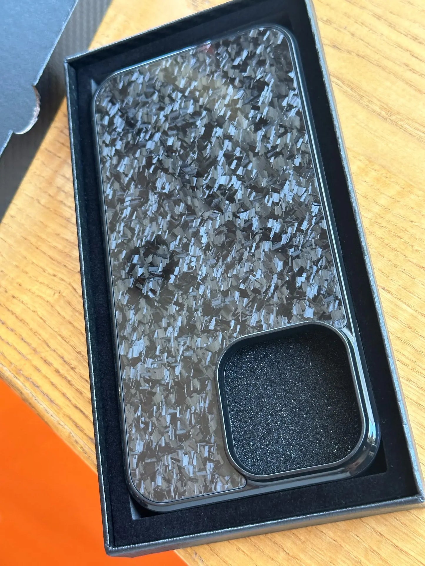 Essentials™ Carbon Cases