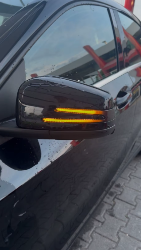 Mercedes Swiping Indicators