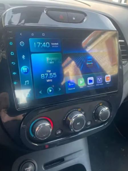 Renault Clio Apple Carplay