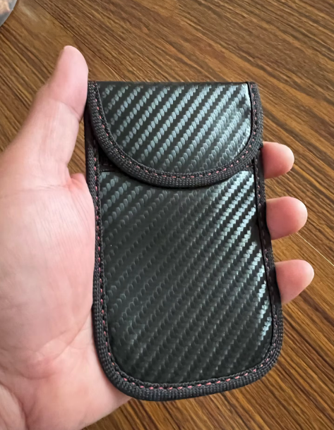 Essentials™ RFID Blocking Key Wallets