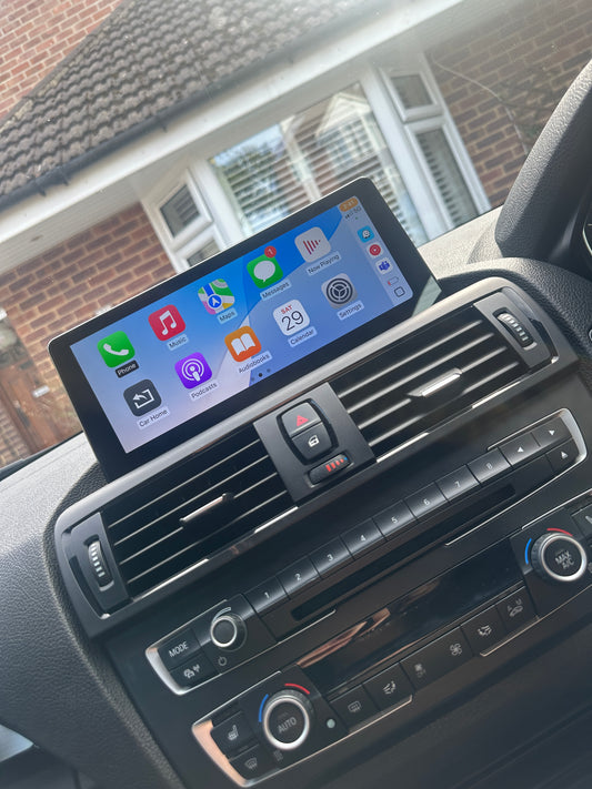 Essentials BMW Apple Carplay