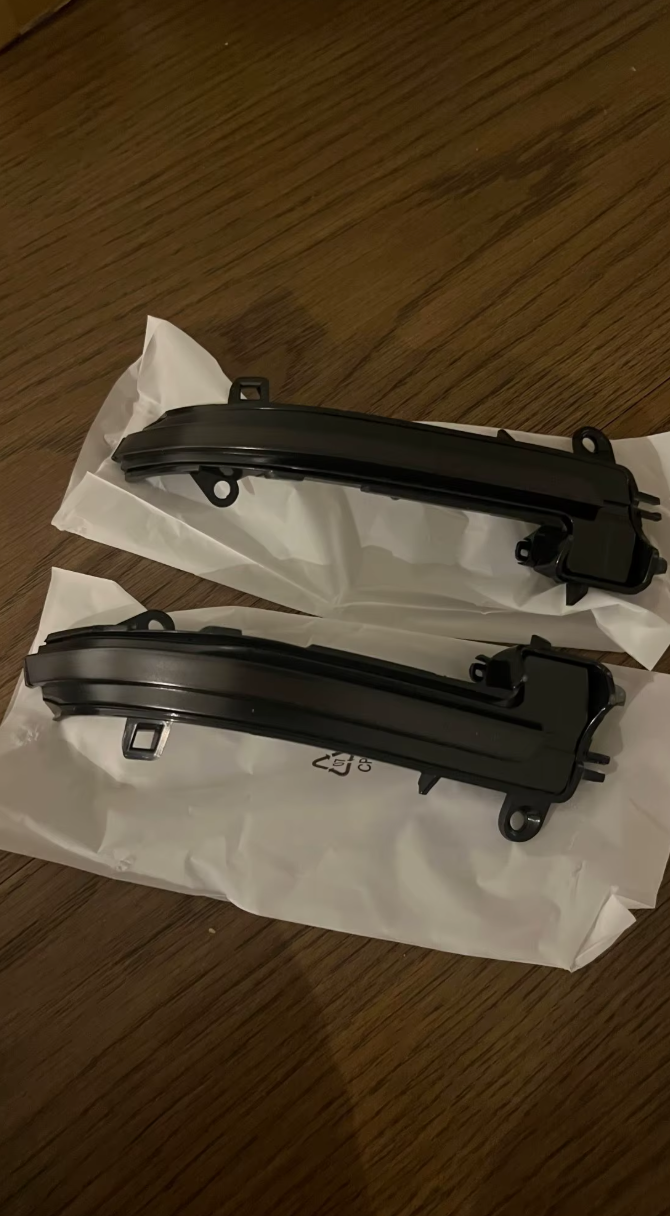 BMW Black Swiping Indicators